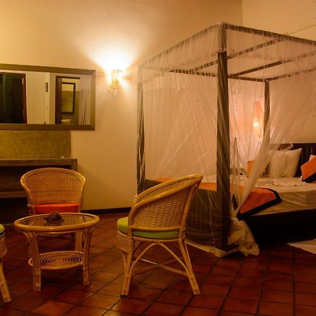 Breeze Villa Unawatuna Galle Buitenkant foto